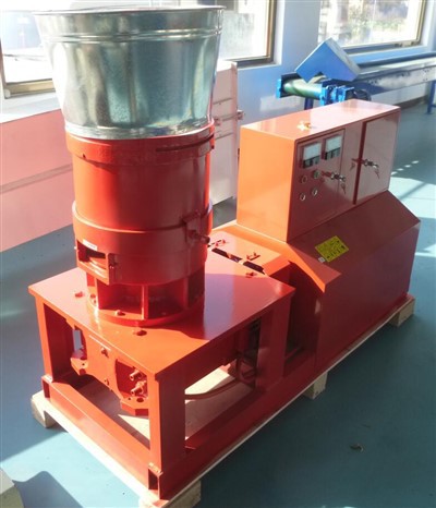 Stiskalnica za pelete iz žagovine Mlin za pelete iz žagovine GRANULATOR